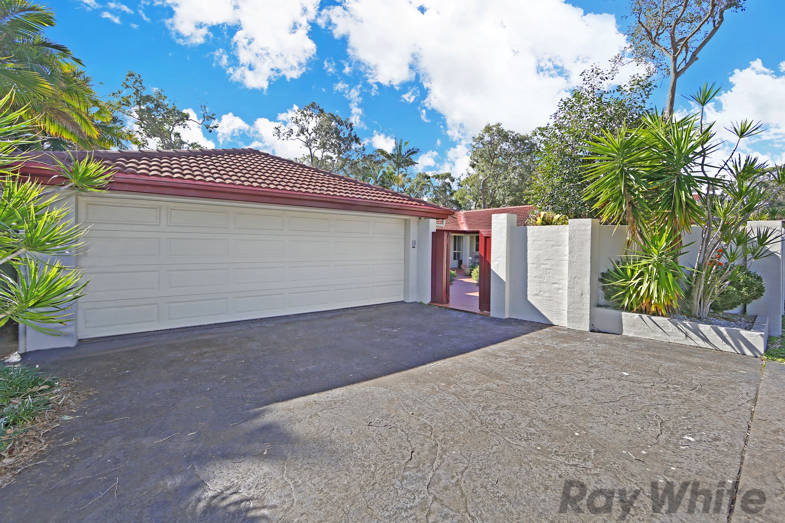 8 Government Road, Summerland Point - Thumbnail 2