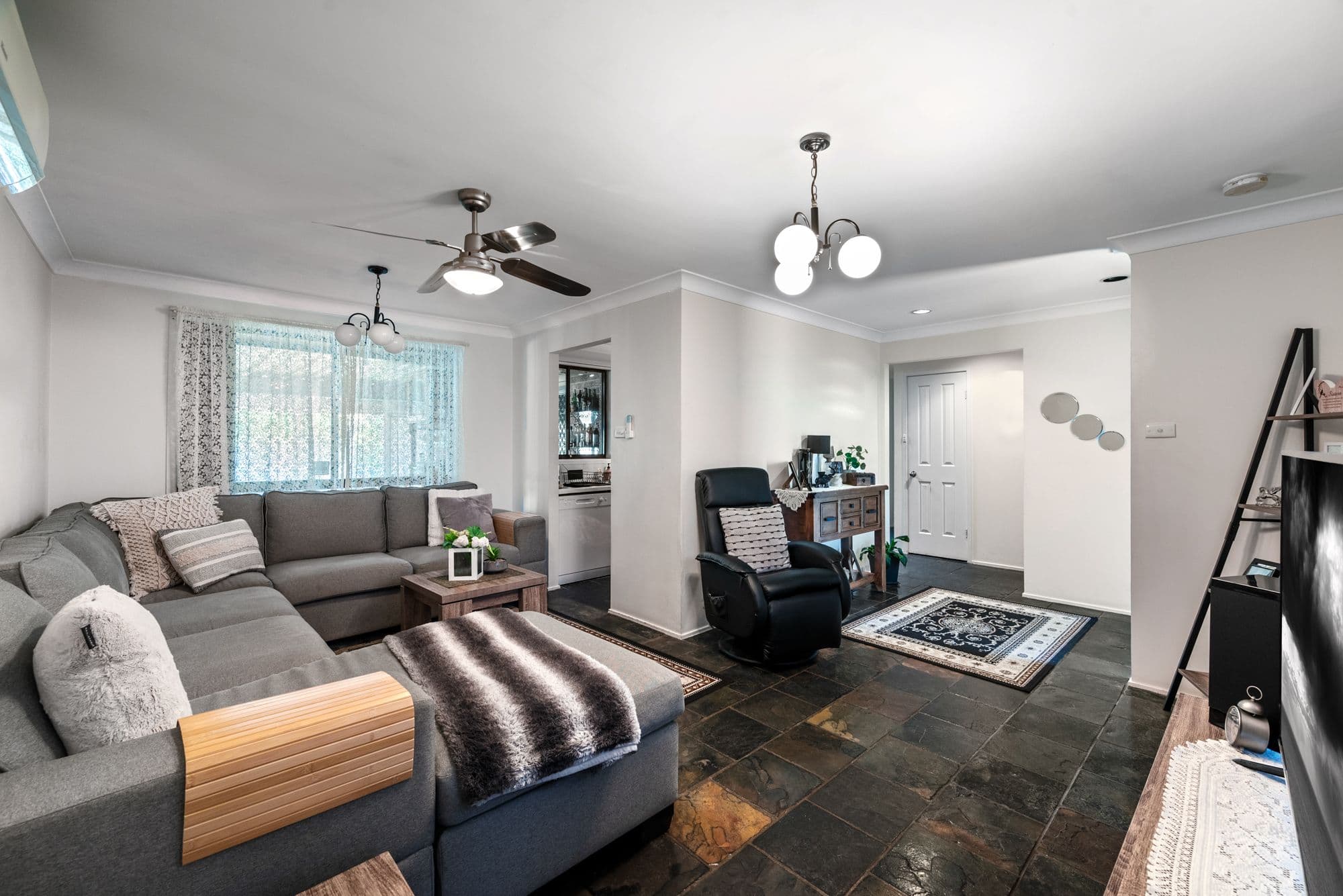 5 Capulet Place, Rosemeadow NSW 2560, Rosemeadow - Thumbnail 4