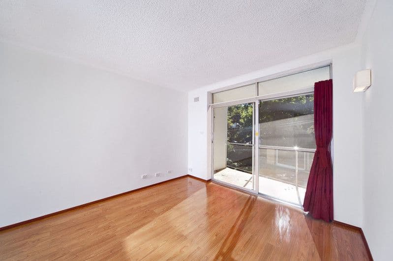 12 Elizabeth Parade, LANE COVE NSW 2066, Lane Cove North - Thumbnail 2