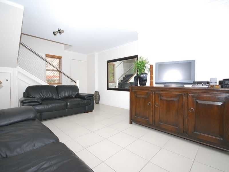 50 Toorumbee Drive, MOOLOOLABA QLD 4557, Mooloolaba - Thumbnail 3