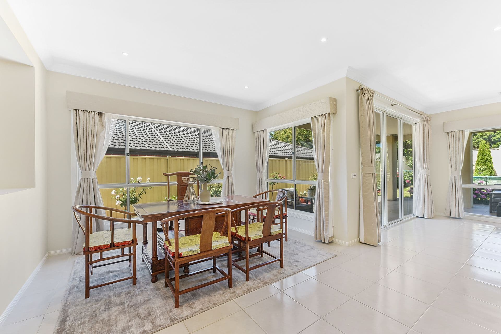 16 Mayfield Drive, Mount Waverley VIC 3149, Mount Waverley - Thumbnail 3