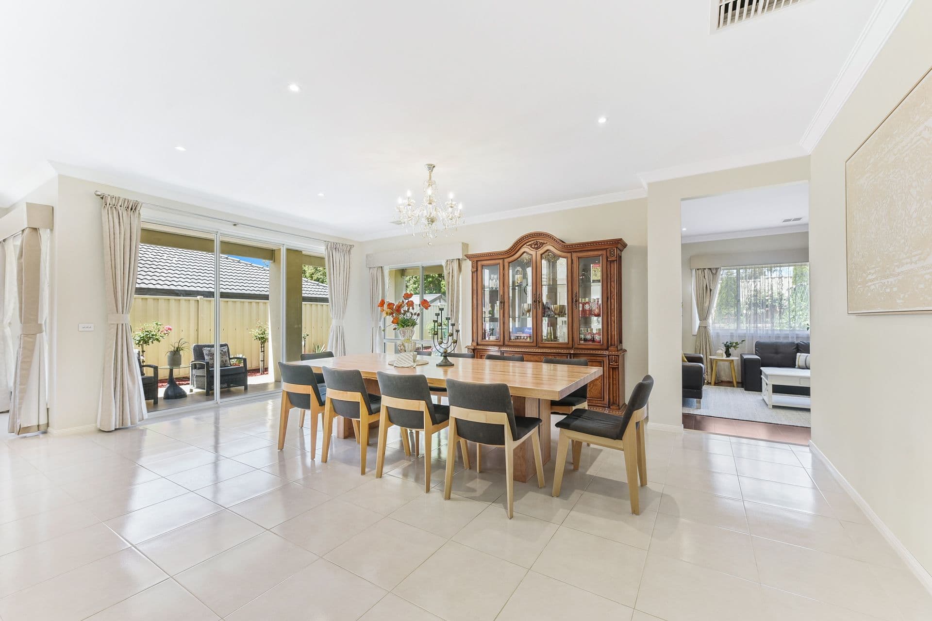 16 Mayfield Drive, Mount Waverley VIC 3149, Mount Waverley - Thumbnail 4