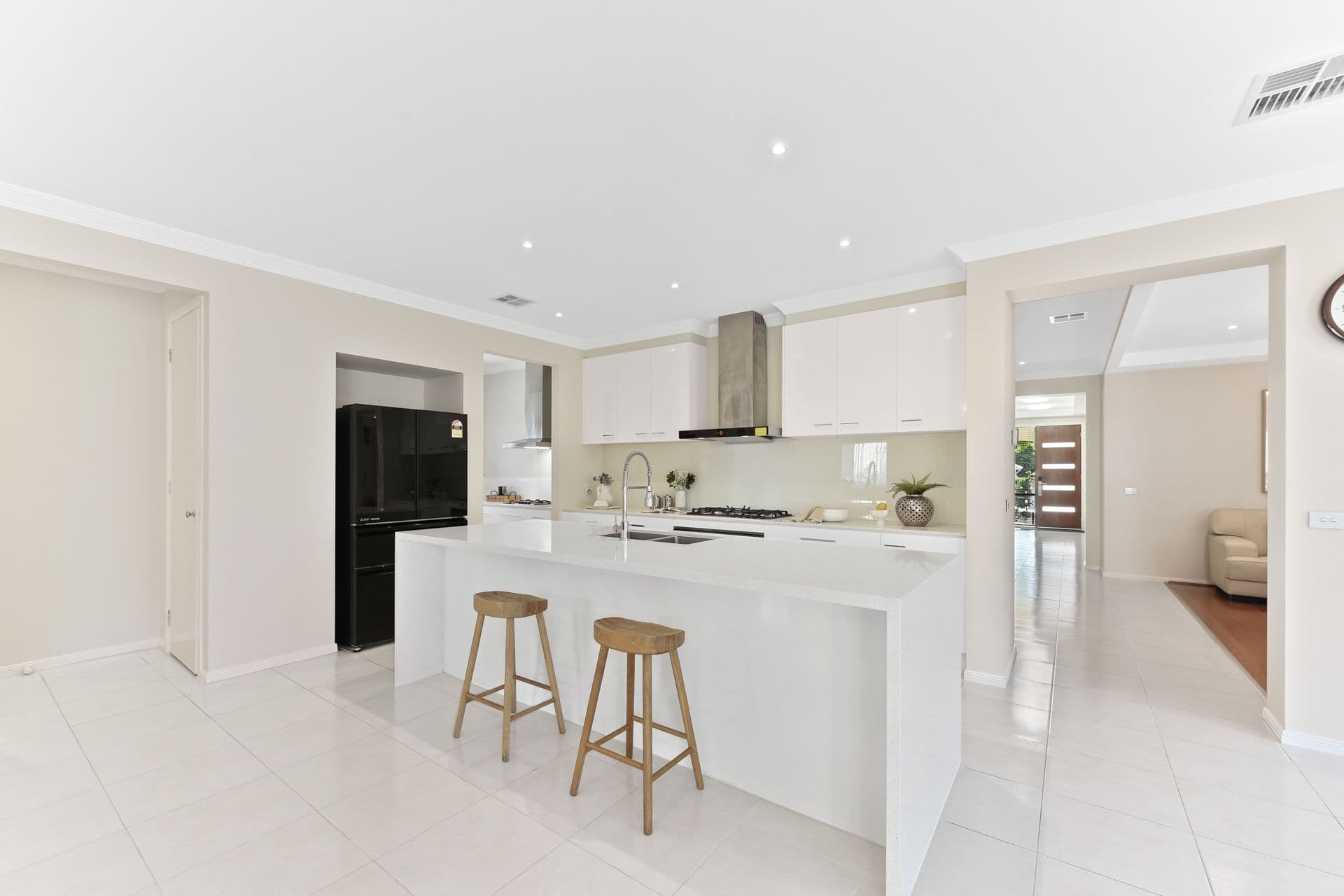 16 Mayfield Drive, Mount Waverley VIC 3149, Mount Waverley - Thumbnail 6