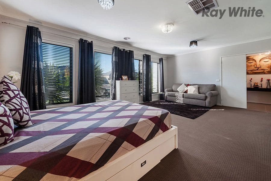 2 Condamine Terrace, Caroline Springs VIC 3023, Caroline Springs - Thumbnail 6