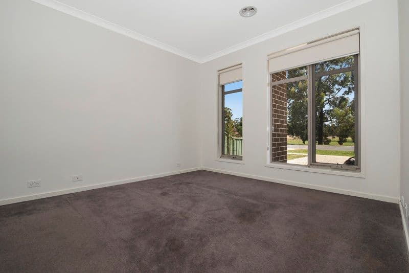 13 Gladeville Drive, Eaglehawk VIC 3556, Eaglehawk - Thumbnail 3