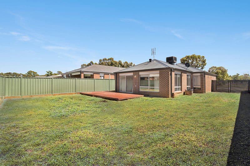 13 Gladeville Drive, Eaglehawk VIC 3556, Eaglehawk - Thumbnail 7