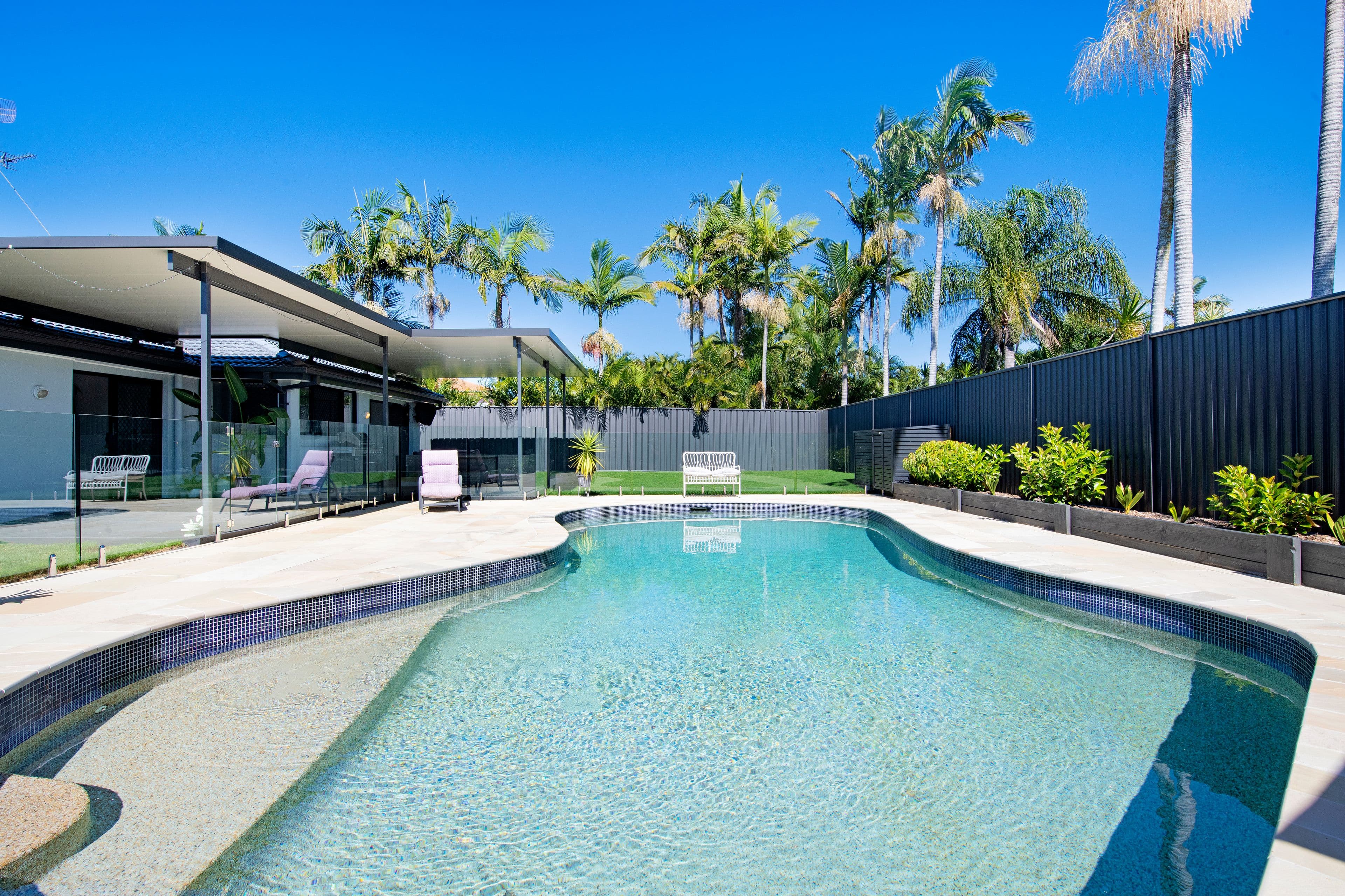 7 Rawlinna Drive, Mermaid Waters QLD 4218, Mermaid Waters - Thumbnail 3