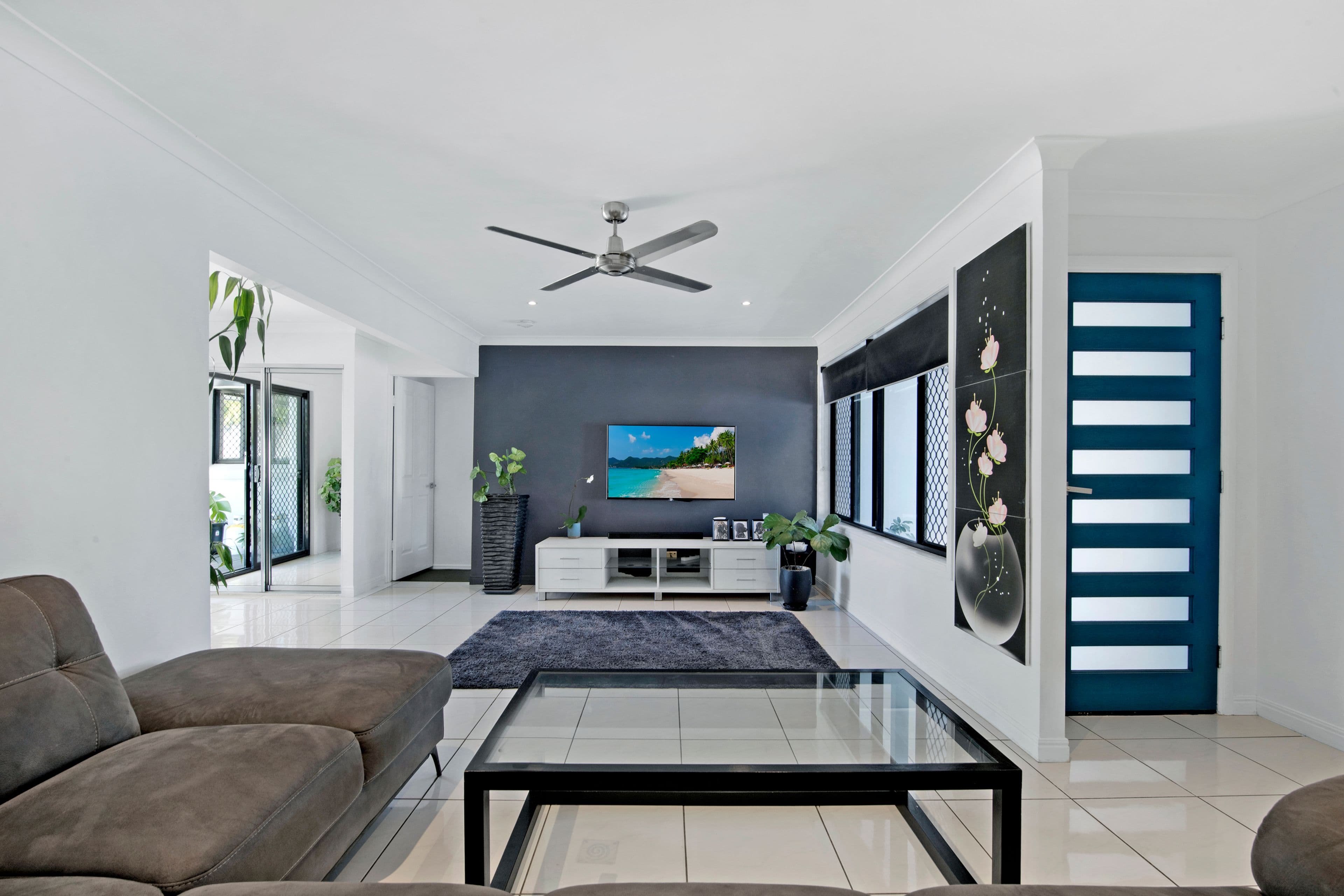 7 Rawlinna Drive, Mermaid Waters QLD 4218, Mermaid Waters - Thumbnail 4