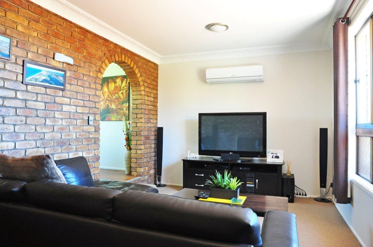 25 Nellie Street, CENTENARY HEIGHTS QLD 4350, Centenary Heights - Thumbnail 4