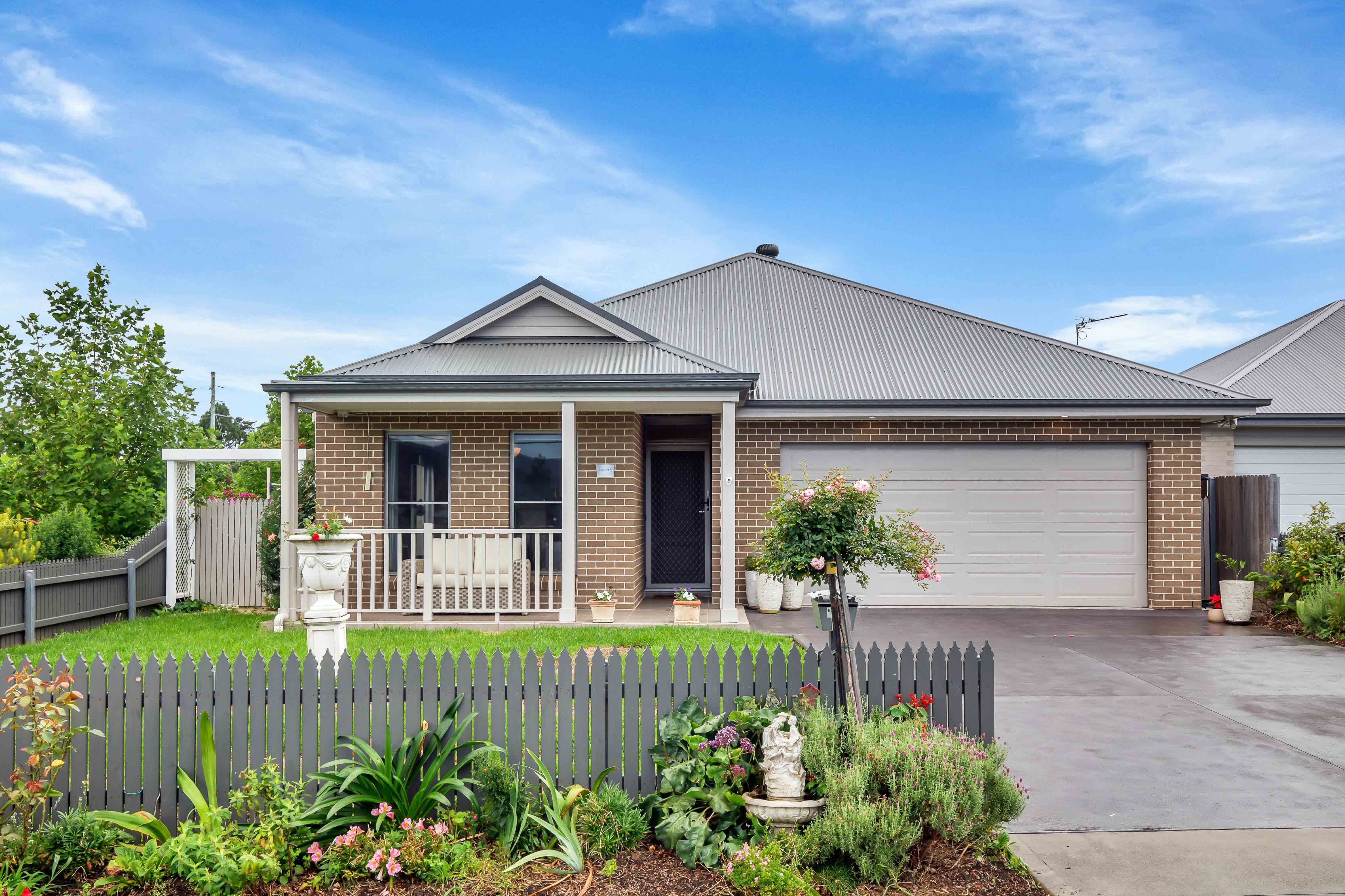 1 Balmoral Parade, Tullimbar NSW 2527, Tullimbar - Image 1