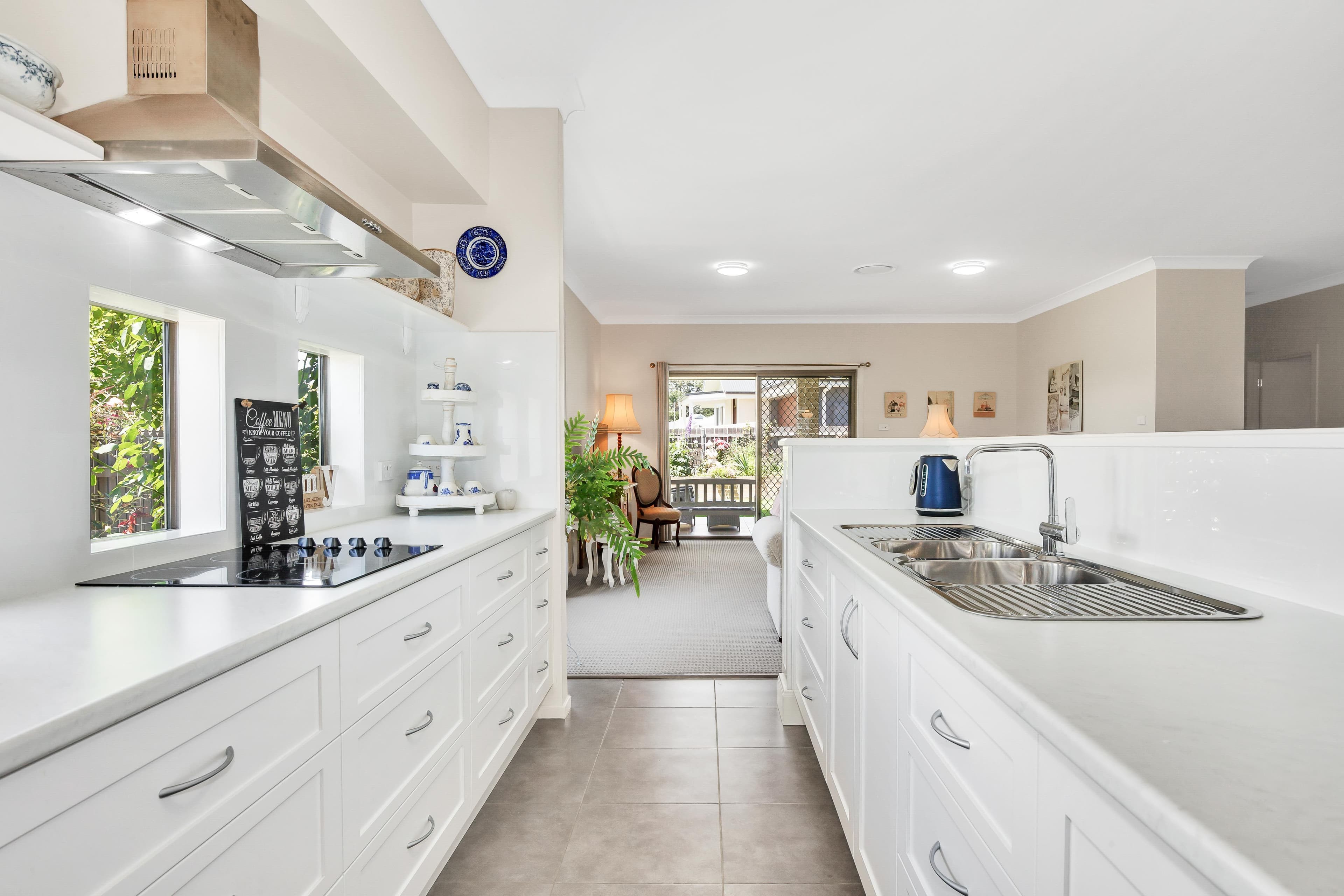 1 Balmoral Parade, Tullimbar NSW 2527, Tullimbar - Thumbnail 2