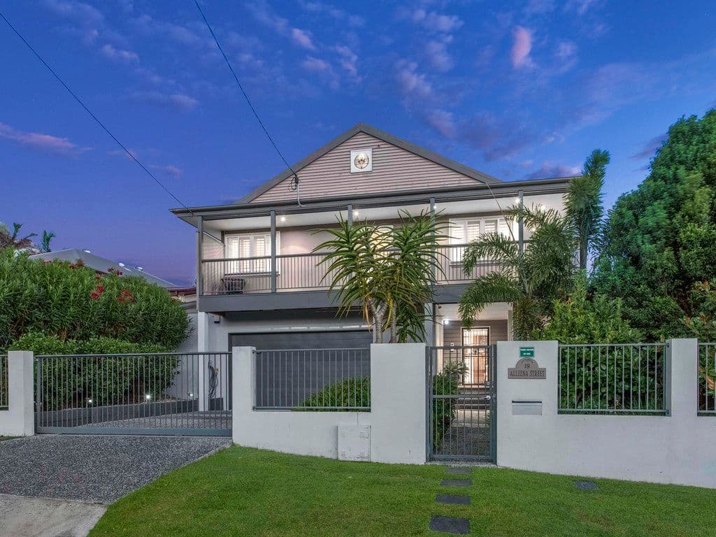 19 Alleena Street, Chermside QLD 4032, Chermside - Image 1