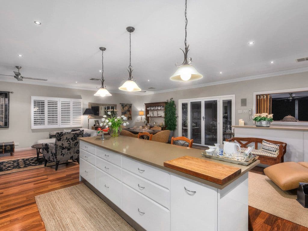 19 Alleena Street, Chermside QLD 4032, Chermside - Thumbnail 5