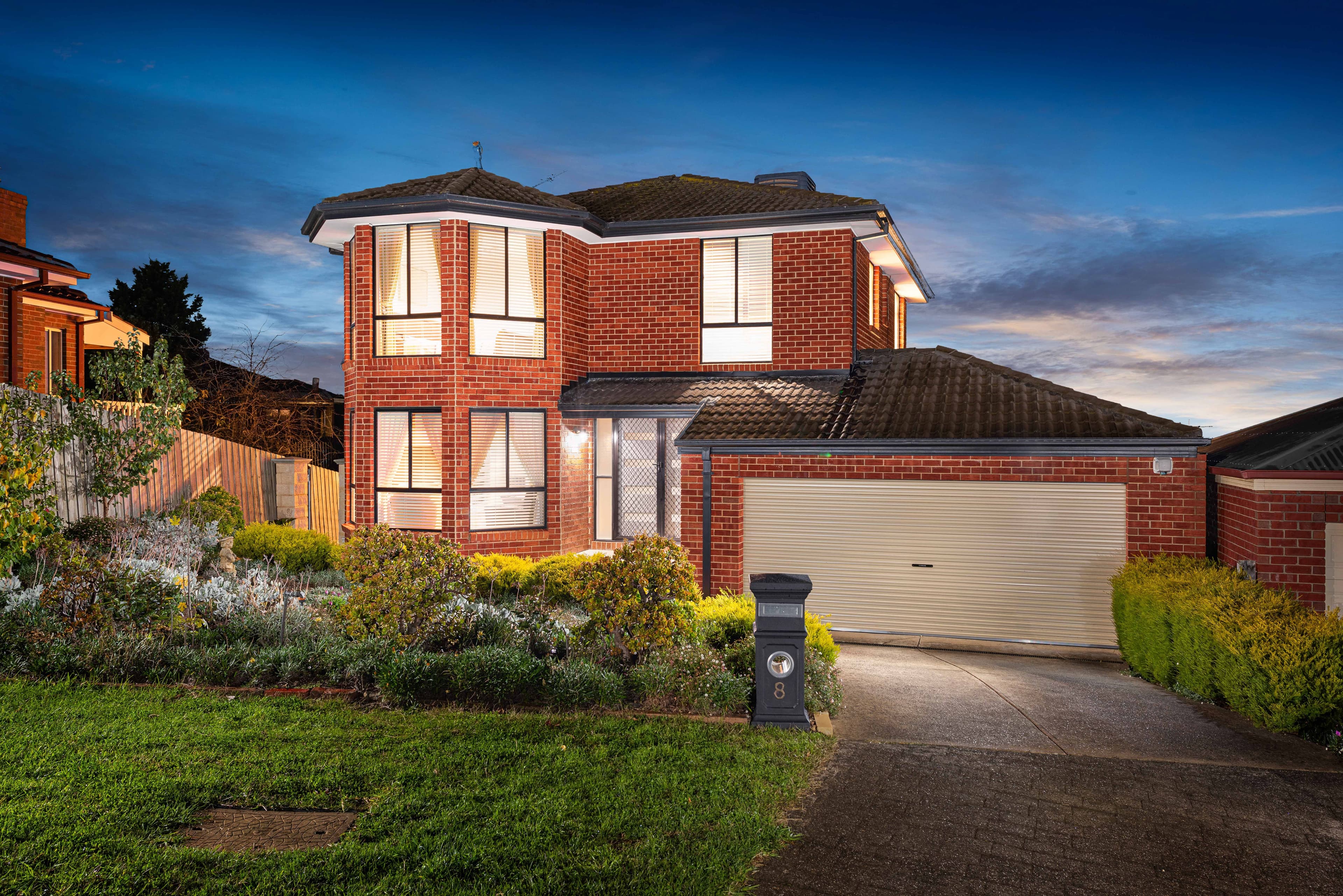 8 Appleberry Place, South Morang VIC 3752, South Morang - Thumbnail 4