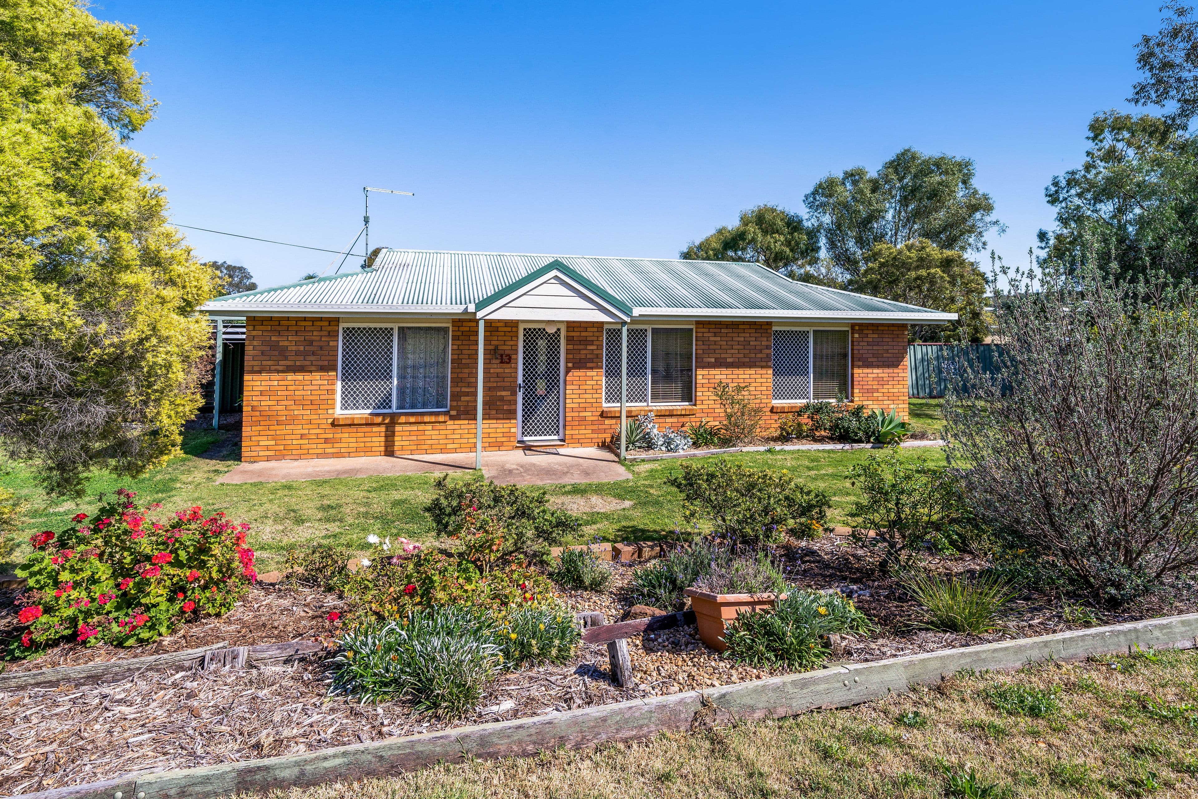13 Petersens Road, Kingsthorpe QLD 4400, Kingsthorpe - Image 1