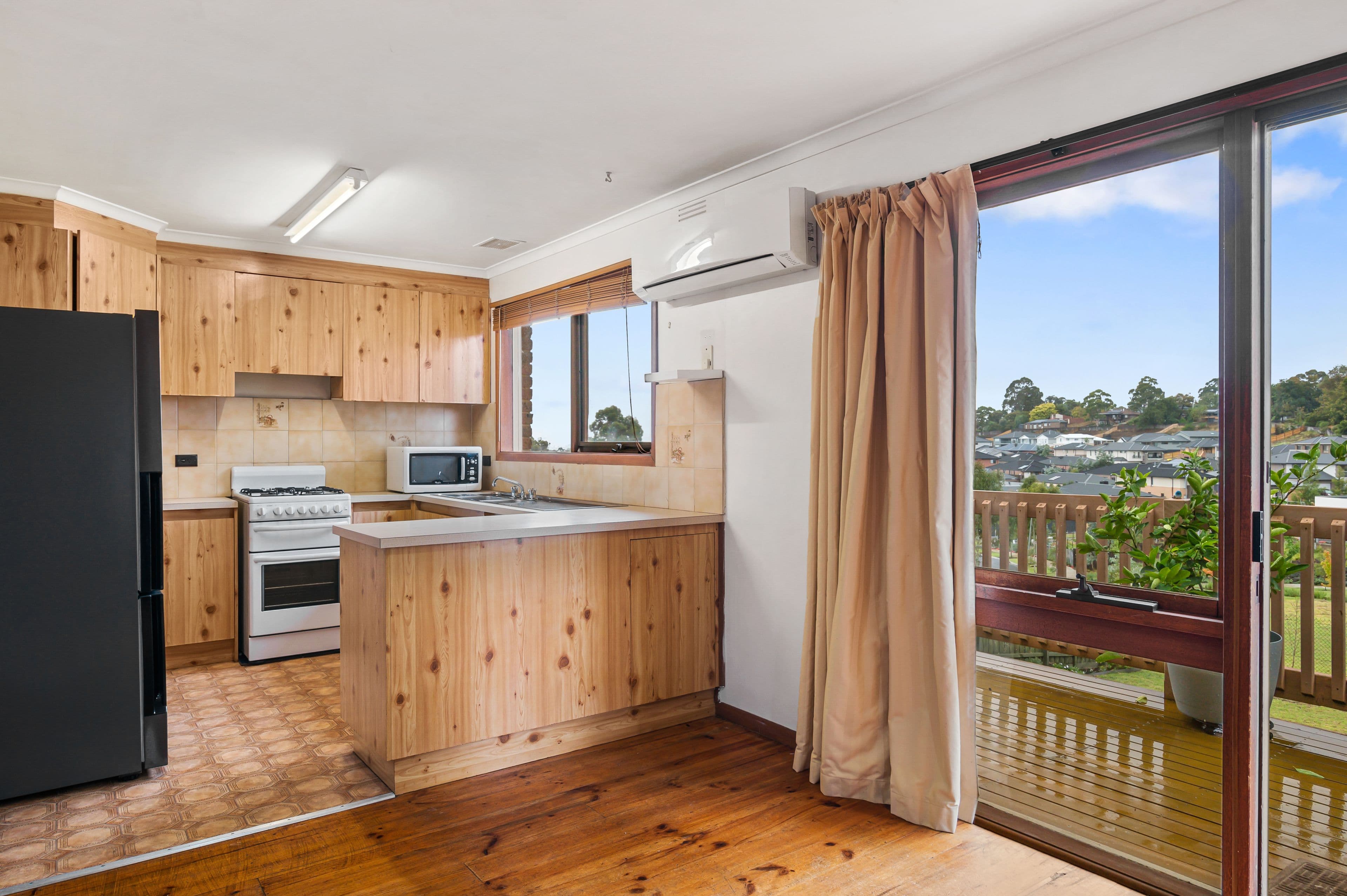 64 Chirnside Drive, Chirnside Park VIC 3116, Chirnside Park - Thumbnail 3