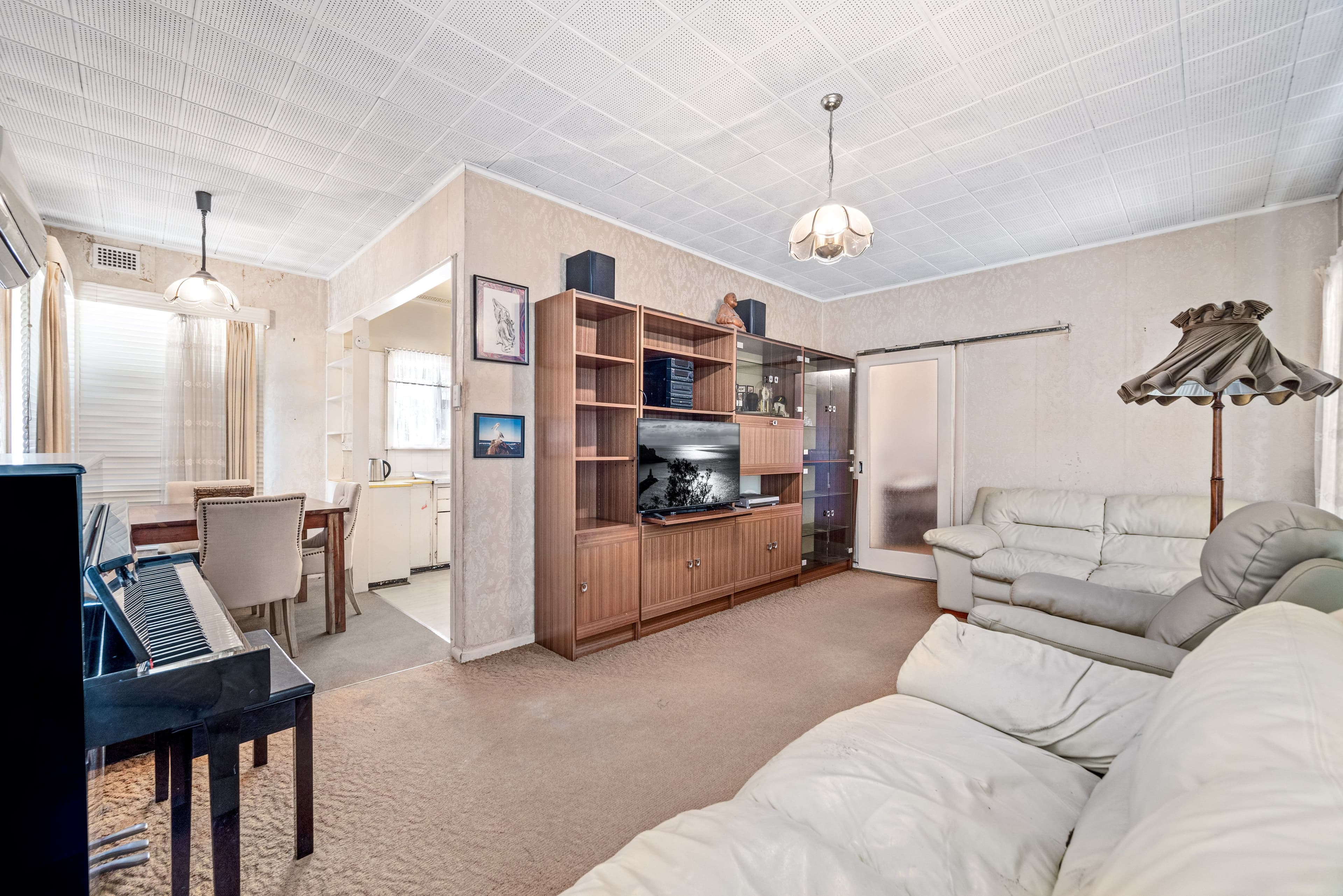 34 Carinda Street, Ingleburn NSW 2565, Ingleburn - Thumbnail 2