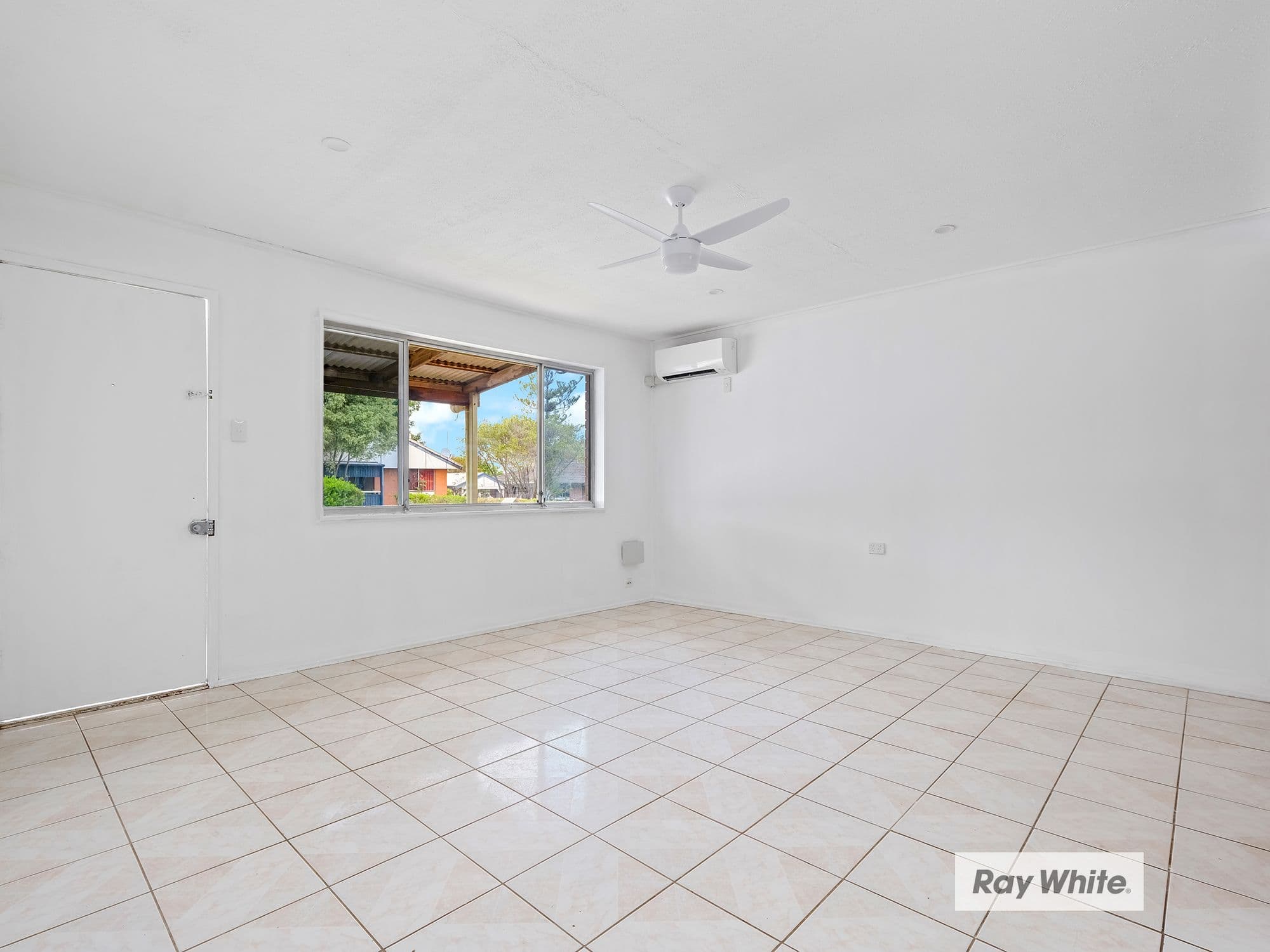4 Yarraga Avenue, Ellen Grove QLD 4078, Ellen Grove - Thumbnail 5