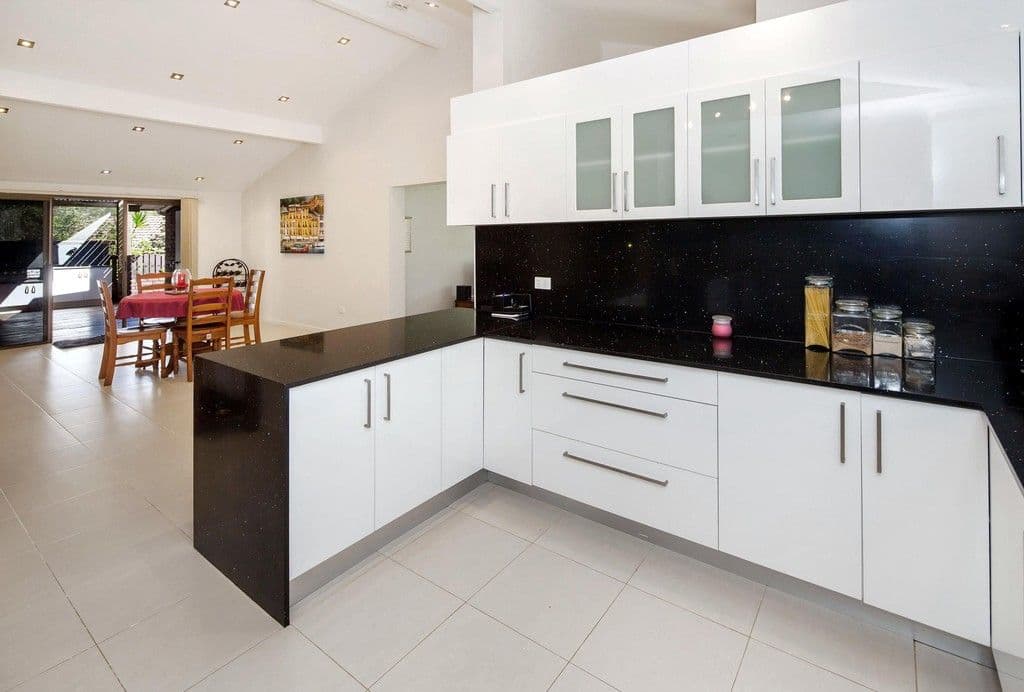 18 Wilmot Place, HELENSVALE QLD 4212, Helensvale - Thumbnail 2