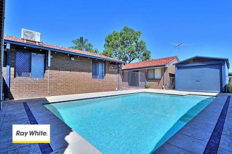 4 Hawley Place, Marangaroo WA 6064, Marangaroo - Thumbnail 2