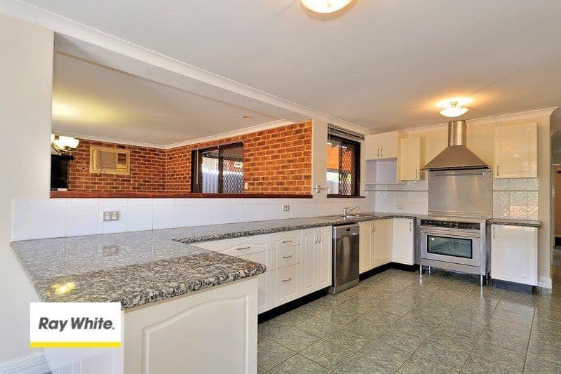 4 Hawley Place, Marangaroo WA 6064, Marangaroo - Thumbnail 3