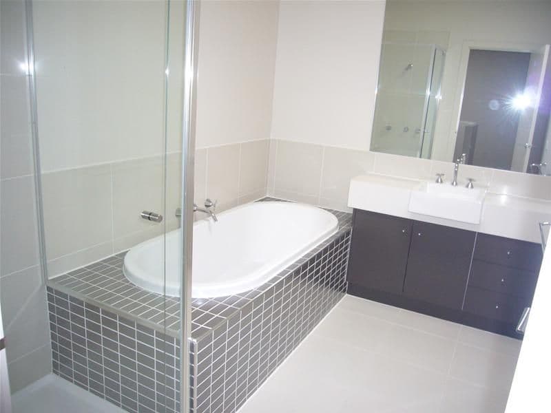 17 Springthorpe Boulevard, MACLEOD VIC 3085, Macleod - Thumbnail 3