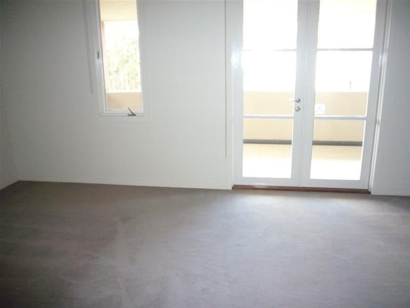 17 Springthorpe Boulevard, MACLEOD VIC 3085, Macleod - Thumbnail 5