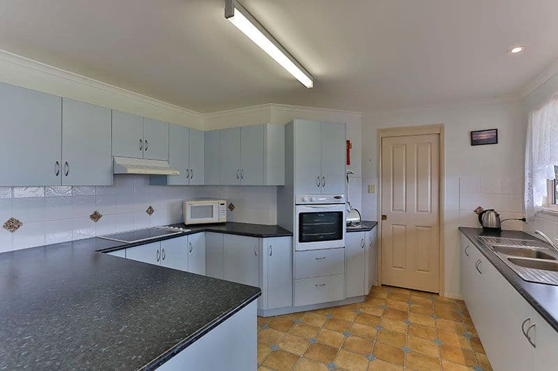 9 Lee Court, Crows Nest QLD 4355, Crows Nest - Thumbnail 2