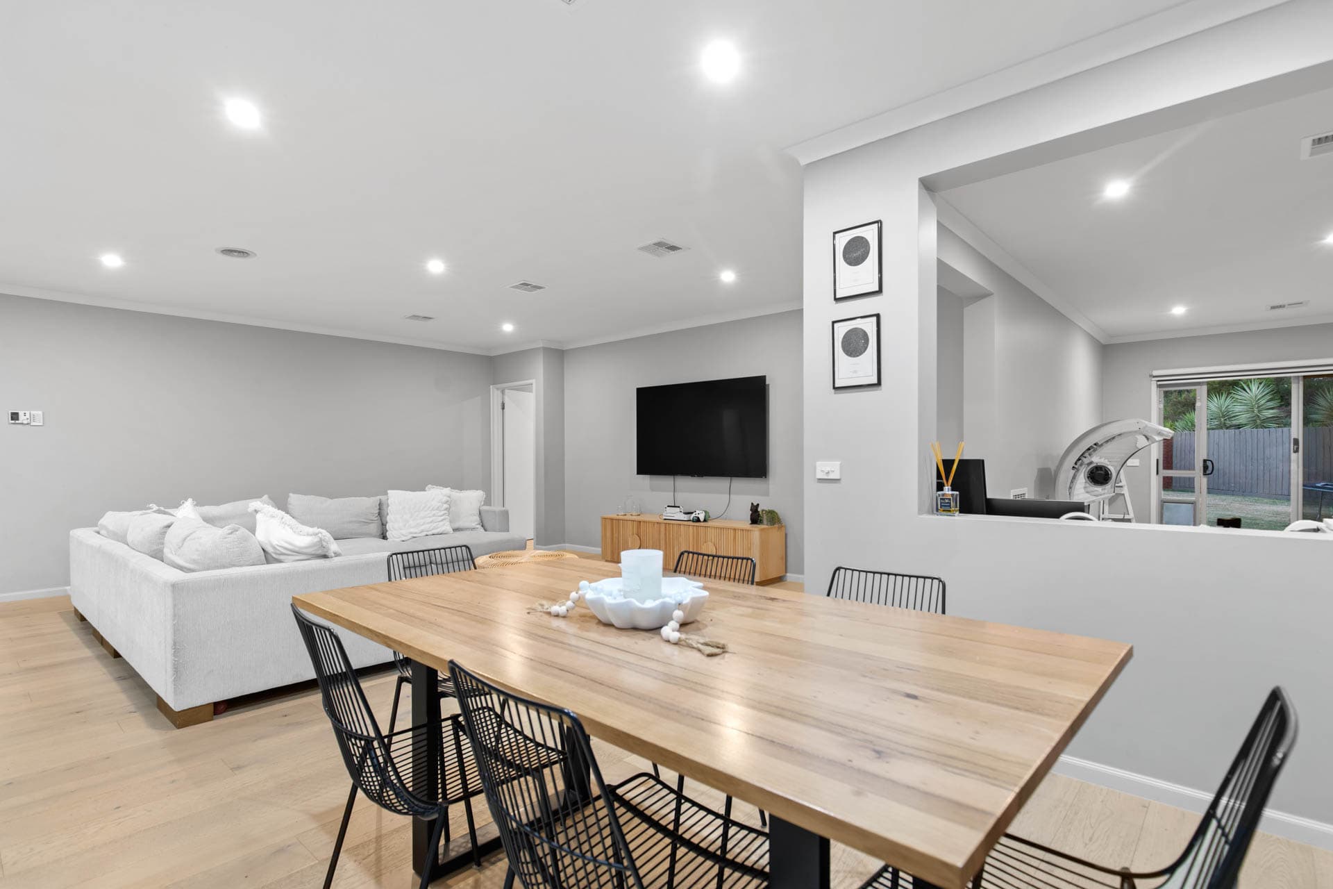 8 Solwood Court, SOMERVILLE, Somerville - Thumbnail 5
