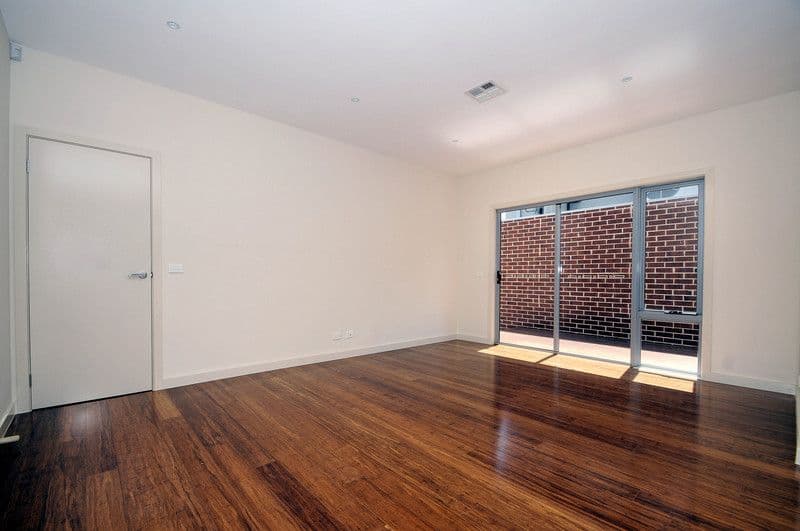 2 Nott Avenue, FRANKSTON VIC 3199, Frankston - Thumbnail 4
