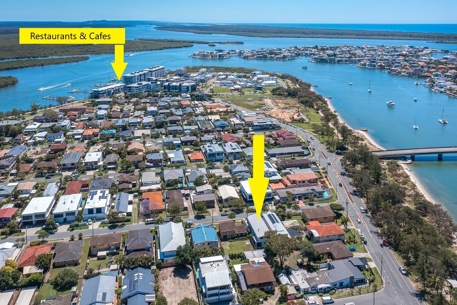 4B Drake Avenue, Paradise Point QLD 4216, Paradise Point - Thumbnail 2