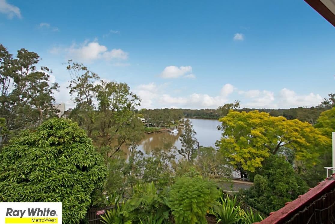  49 Riverview Terrace, INDOOROOPILLY QLD 4068, Indooroopilly - Thumbnail 2