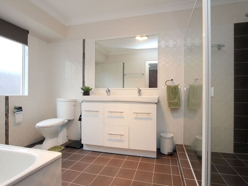 7 Cindy Court, RUNCORN QLD 4113, Runcorn - Thumbnail 2