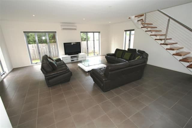 25 Jenner Avenue, COWES VIC 3922, Cowes - Thumbnail 2