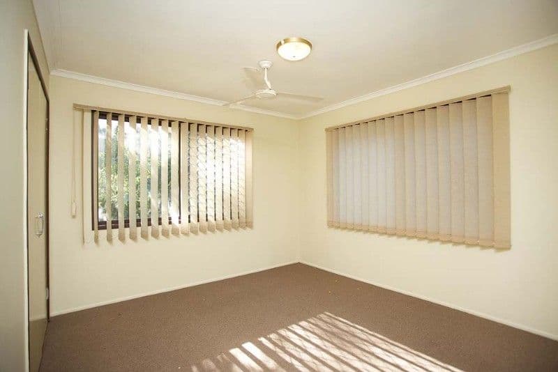 56 Nursery Road, HOLLAND PARK WEST QLD 4121, Holland Park West - Thumbnail 7