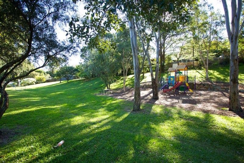 56 Nursery Road, HOLLAND PARK WEST QLD 4121, Holland Park West - Thumbnail 8