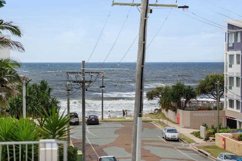 Unit 8 'Nimolanca' 3 Warne Terrace, KINGS BEACH QLD 4551, Kings Beach - Thumbnail 2