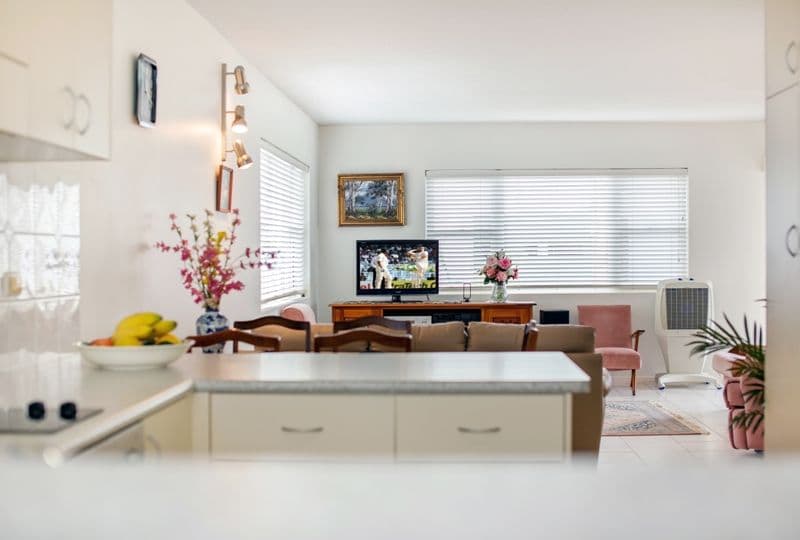 Unit 8 'Nimolanca' 3 Warne Terrace, KINGS BEACH QLD 4551, Kings Beach - Thumbnail 5