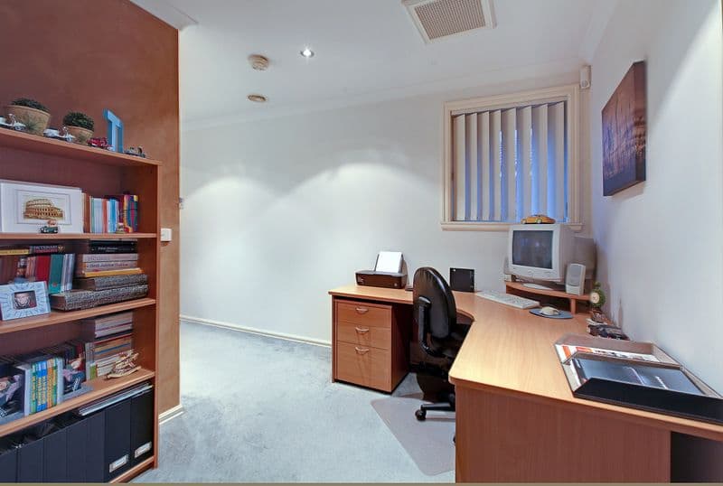 47 Brabham Drive, MILL PARK VIC 3082, Mill Park - Thumbnail 7