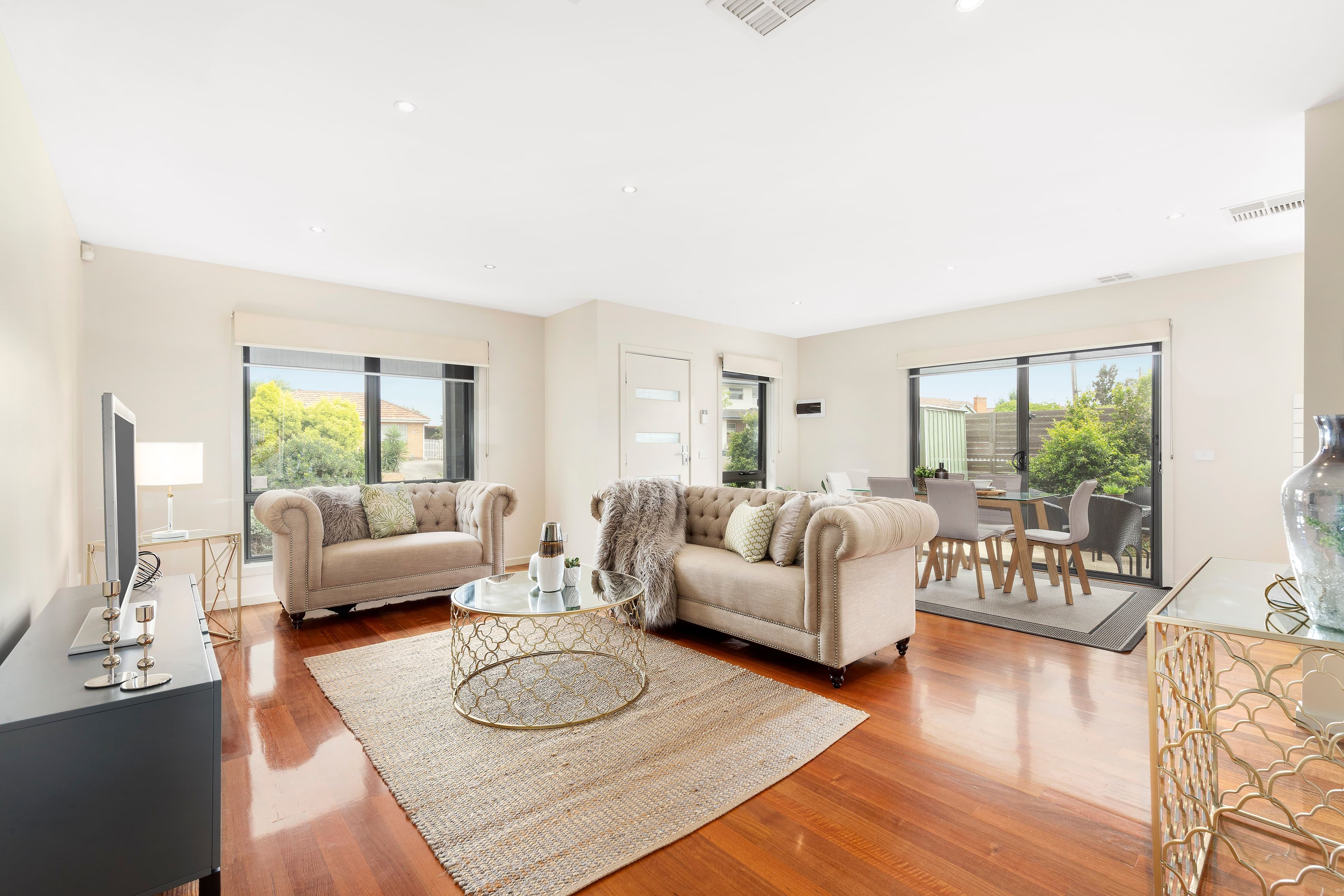 2-4 Reynolds Parade, Pascoe Vale South VIC 3044, Pascoe Vale South - Thumbnail 2