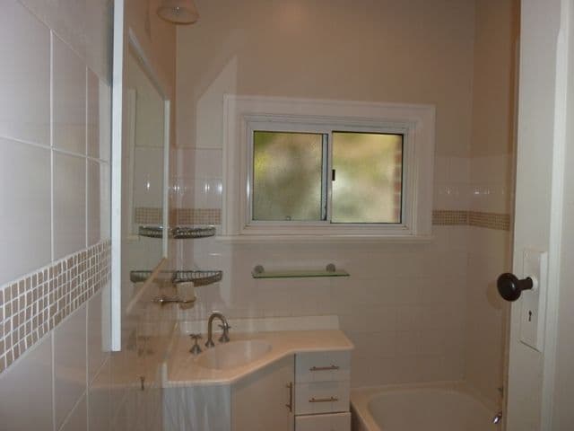 51 Albert Street, Clare SA 5453, Clare - Thumbnail 3