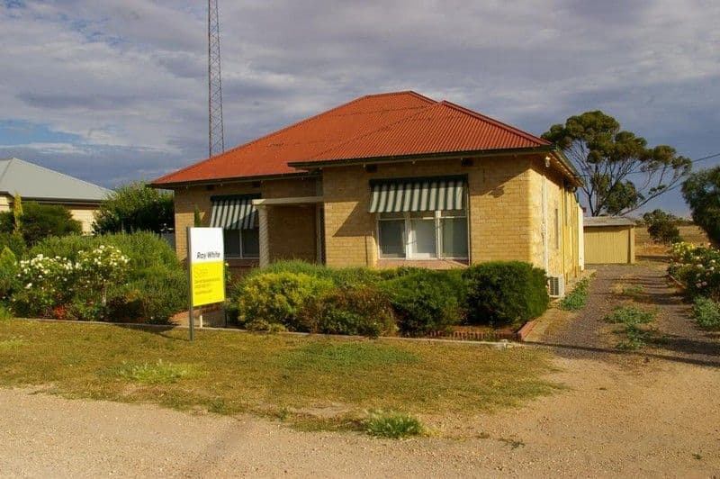 56 Kadina Road, MOONTA SA 5558, Moonta - Image 1