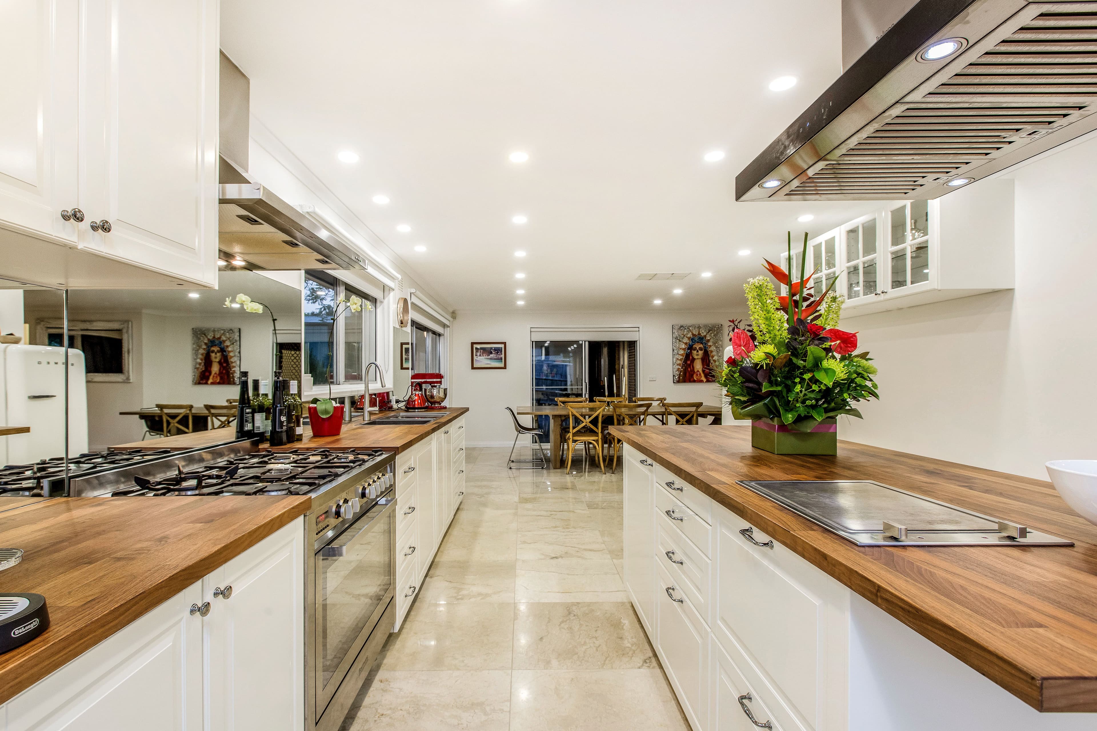 10 Beaumont Crescent, Frankston VIC 3199, Frankston - Thumbnail 2