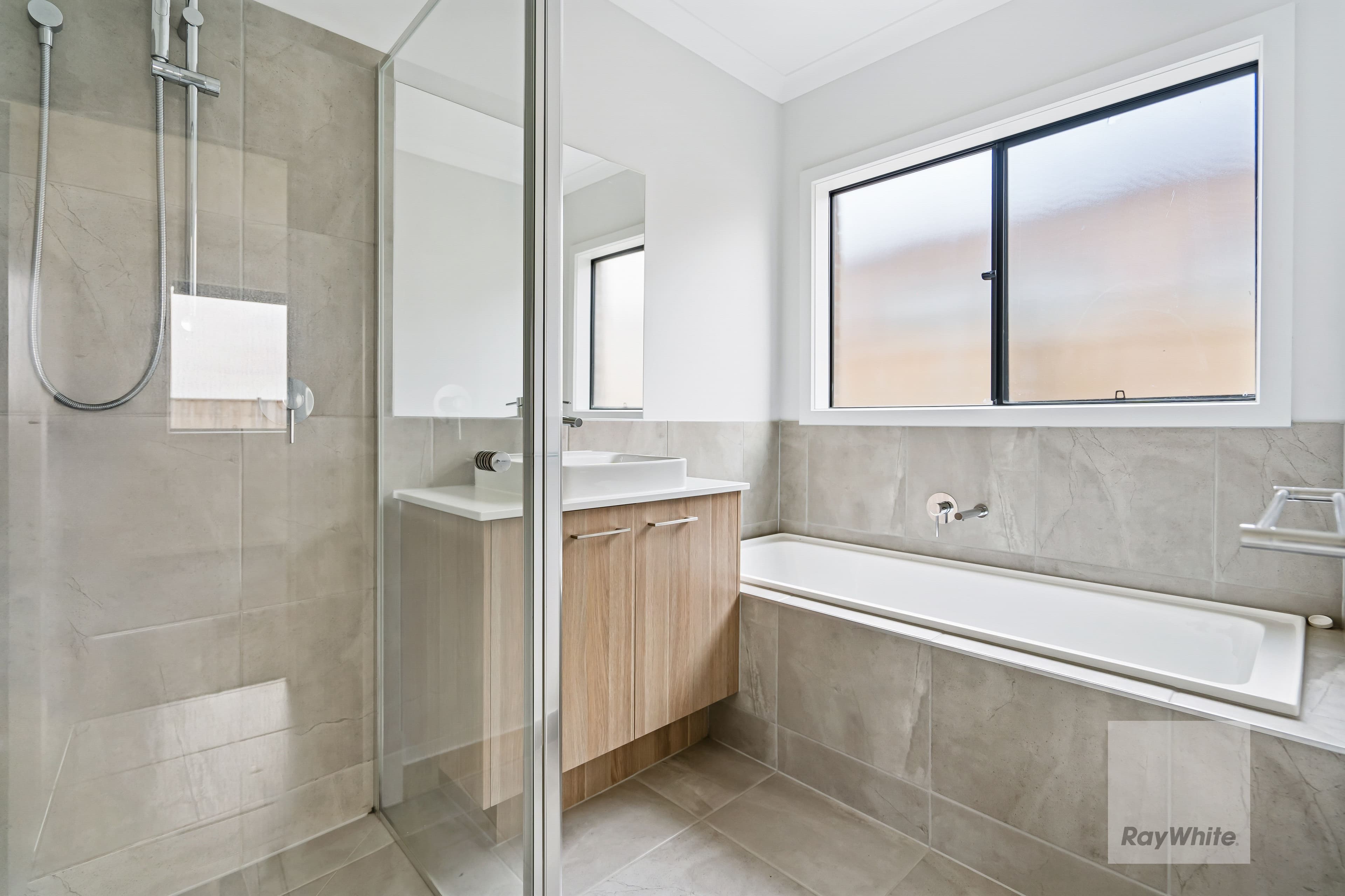 20 Macara Street, Sunbury VIC 3429, Sunbury - Thumbnail 6