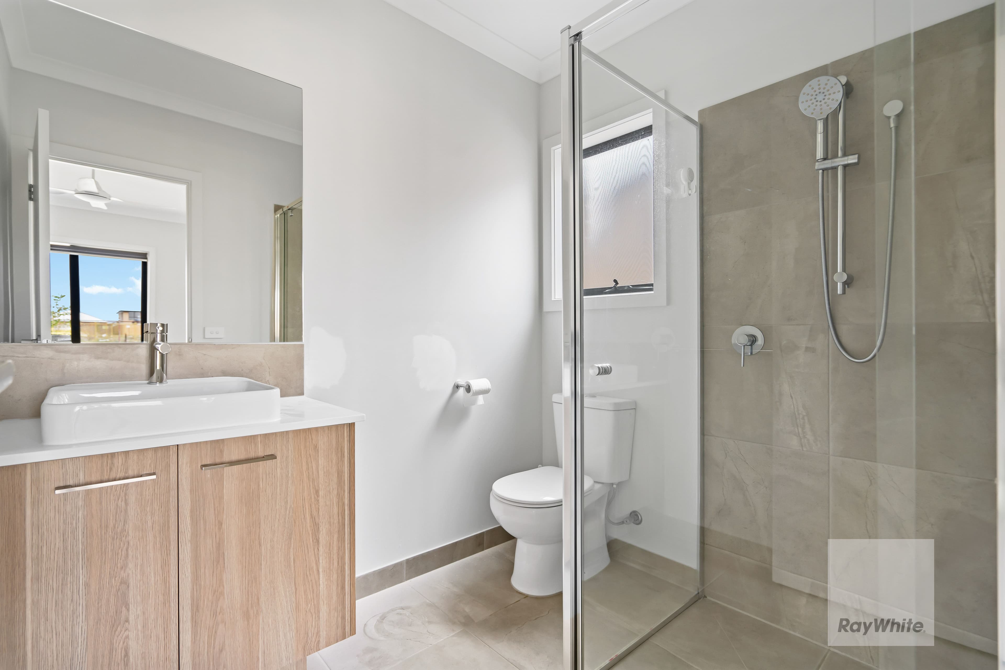 20 Macara Street, Sunbury VIC 3429, Sunbury - Thumbnail 8