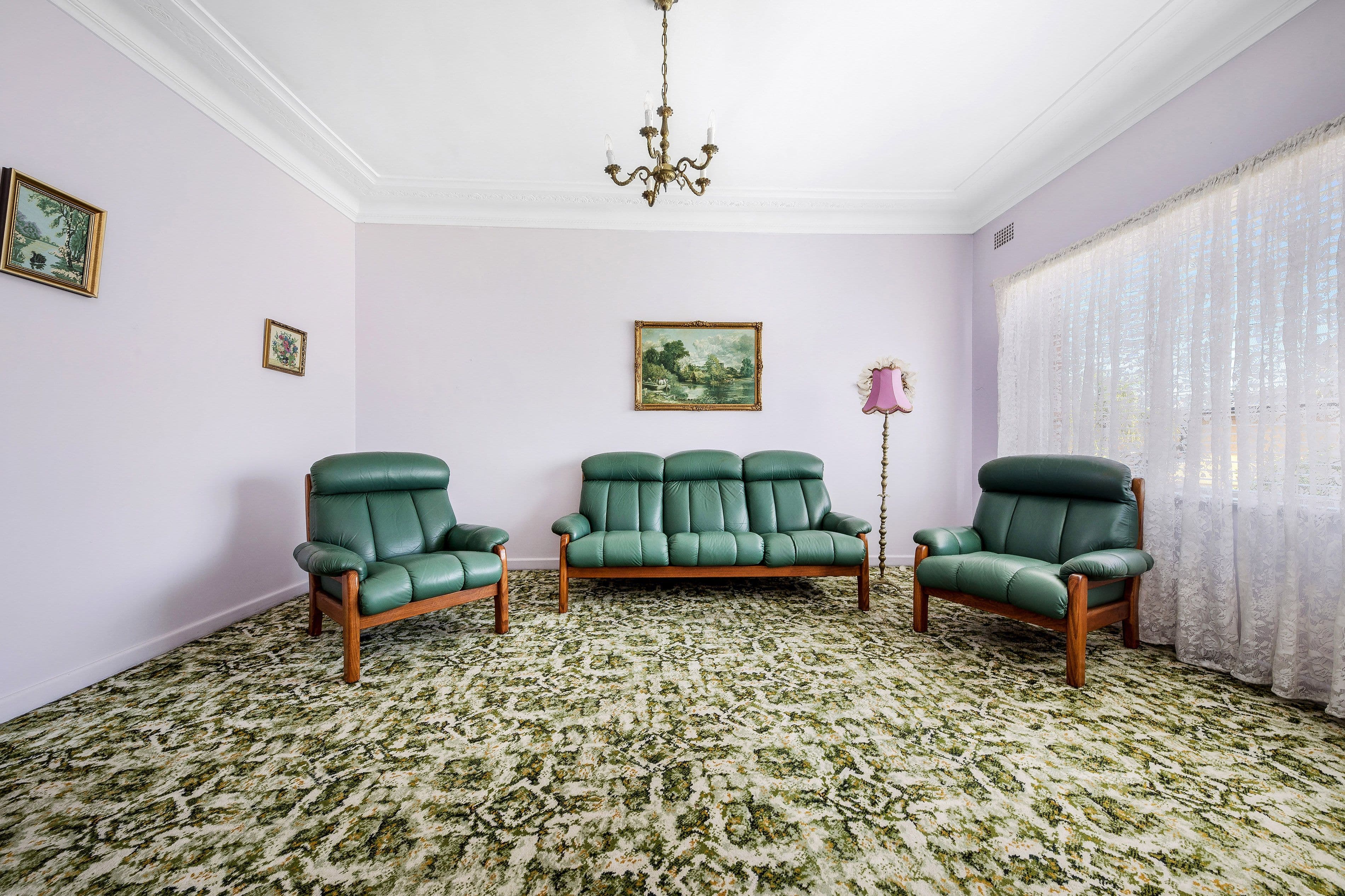 4 Robertson Crescent, Mount Lewis NSW 2190, Mount Lewis - Thumbnail 2