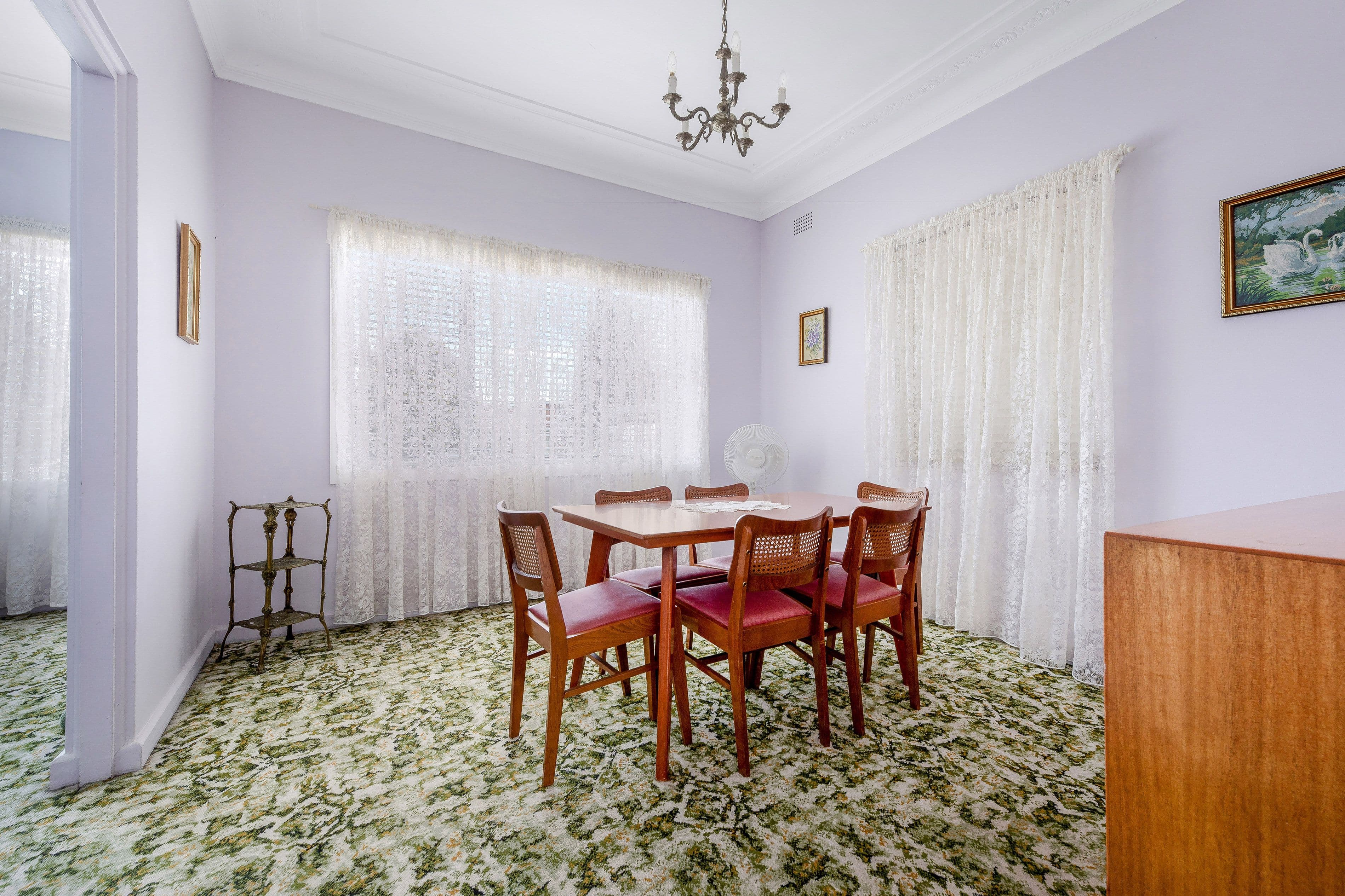 4 Robertson Crescent, Mount Lewis NSW 2190, Mount Lewis - Thumbnail 4