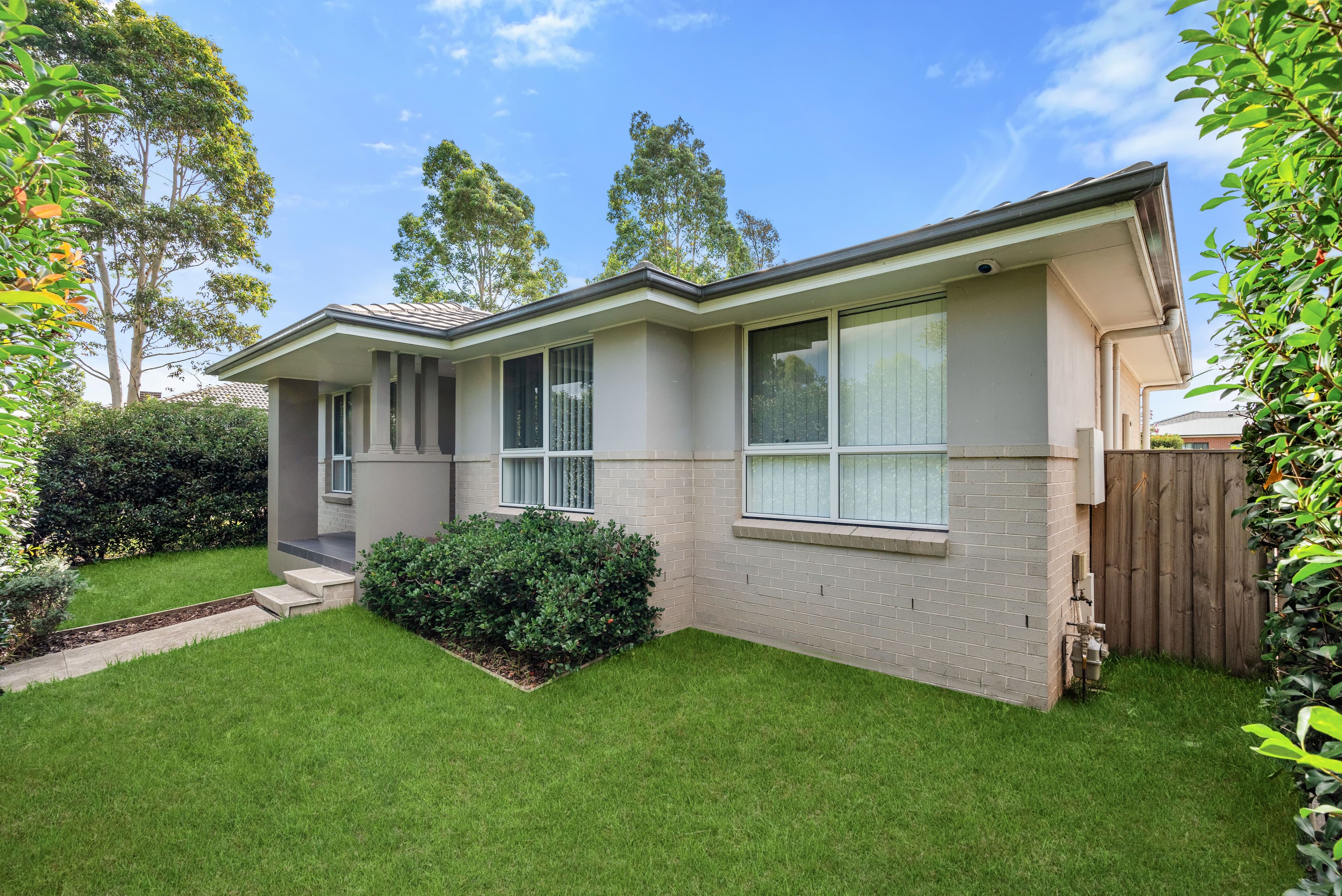 4 Lance Street, Oran Park NSW 2570, Oran Park - Thumbnail 2
