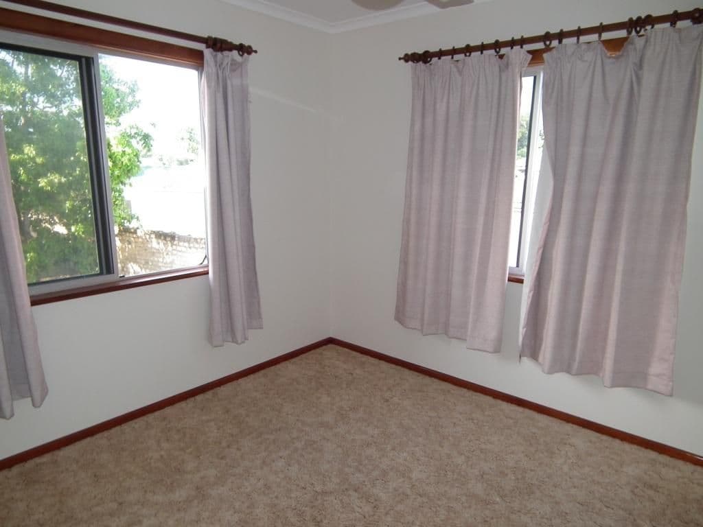 43 Wolseley Street, GRANVILLE QLD 4650, Granville - Thumbnail 7