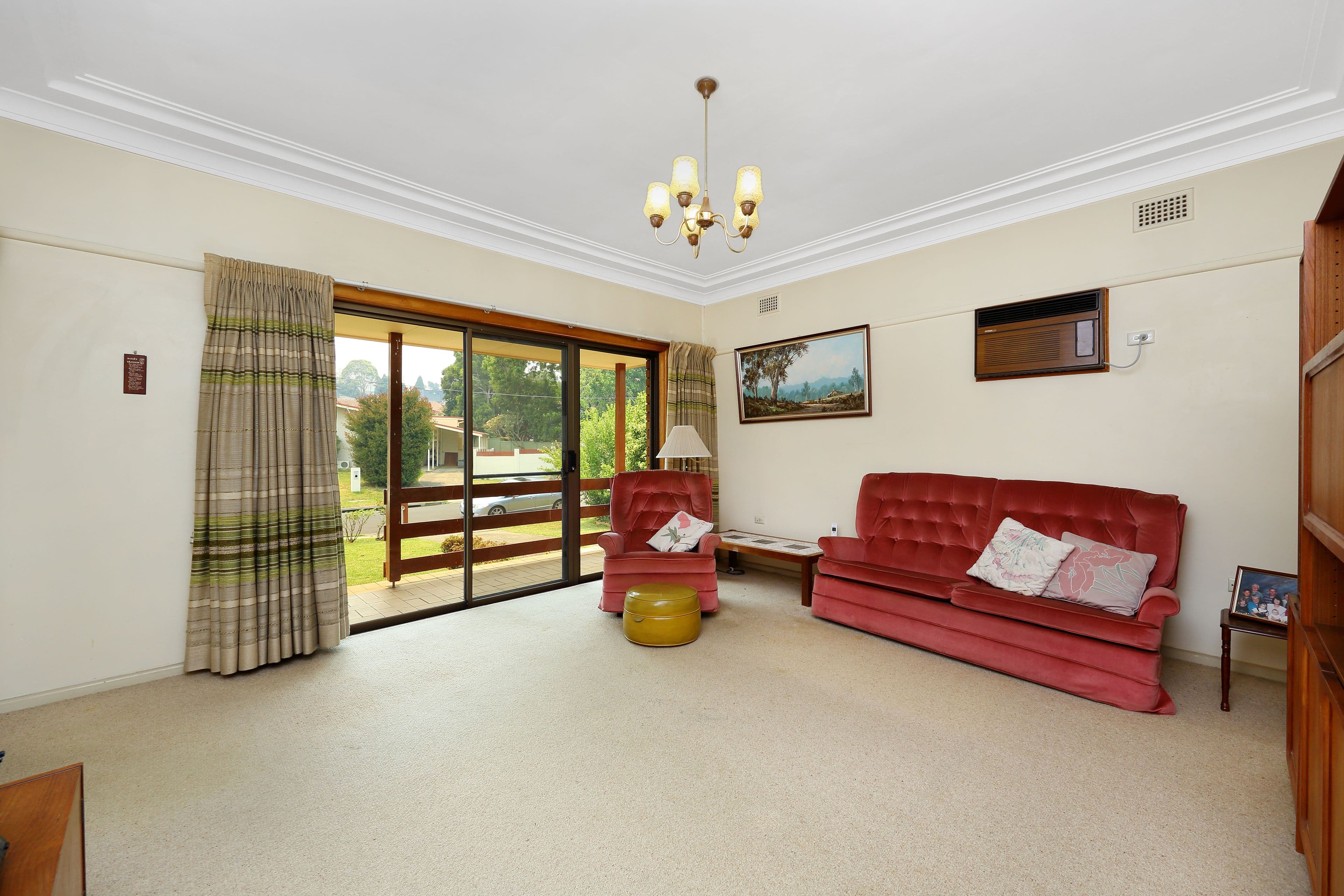 26 Tournay Street, Peakhurst - Thumbnail 5